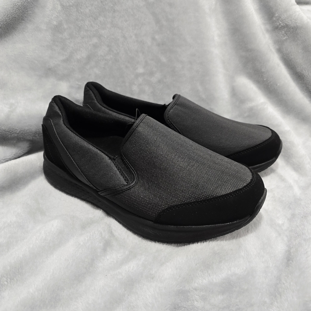 Tredsafe Womens 10 Black Sara II Slip-On & Slip Resistant Shoes Anti Fatigue NEW